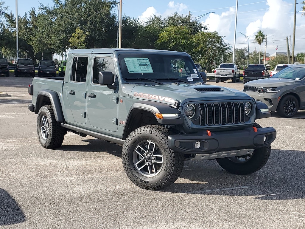 New 2025 Jeep Gladiator Mojave Mojave 4x4