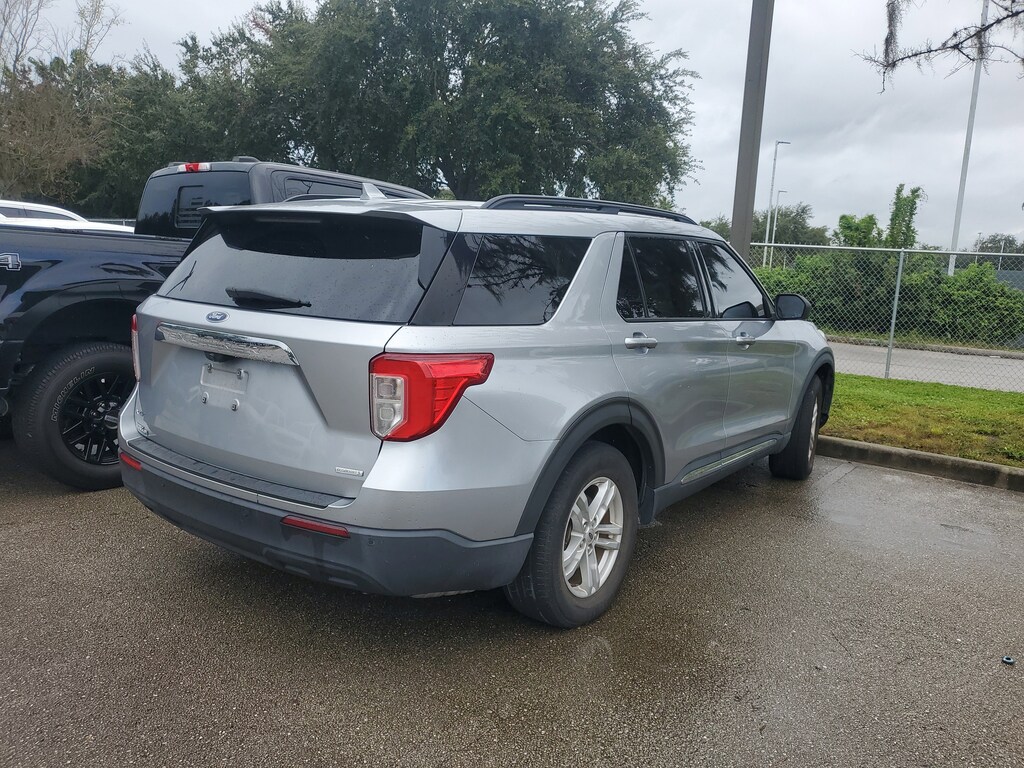 2020 Ford Explorer XLT photo 4