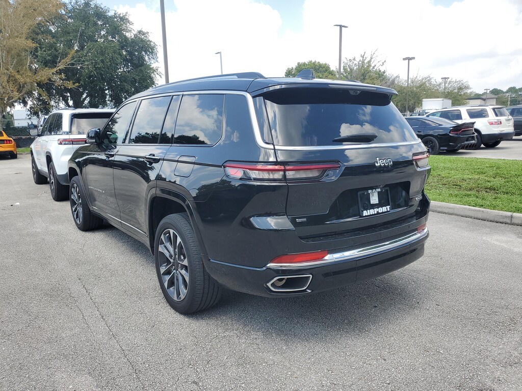 Used 2022 Jeep New Grand Cherokee Overland SUV