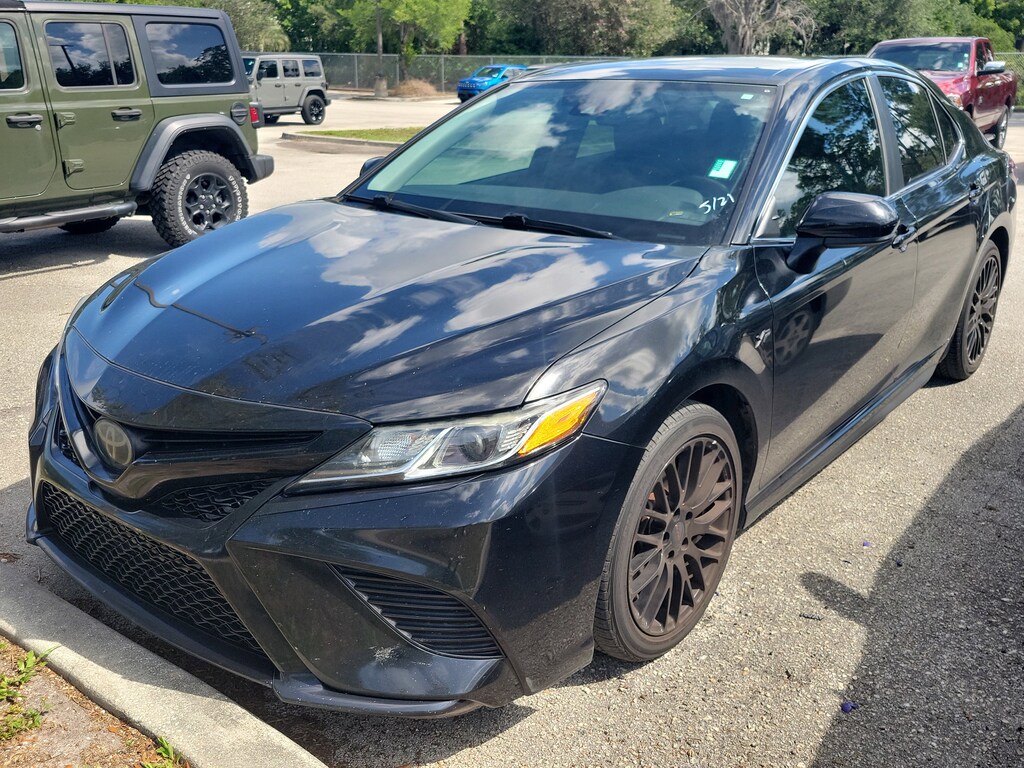 Used 2019 Toyota Camry Sedan