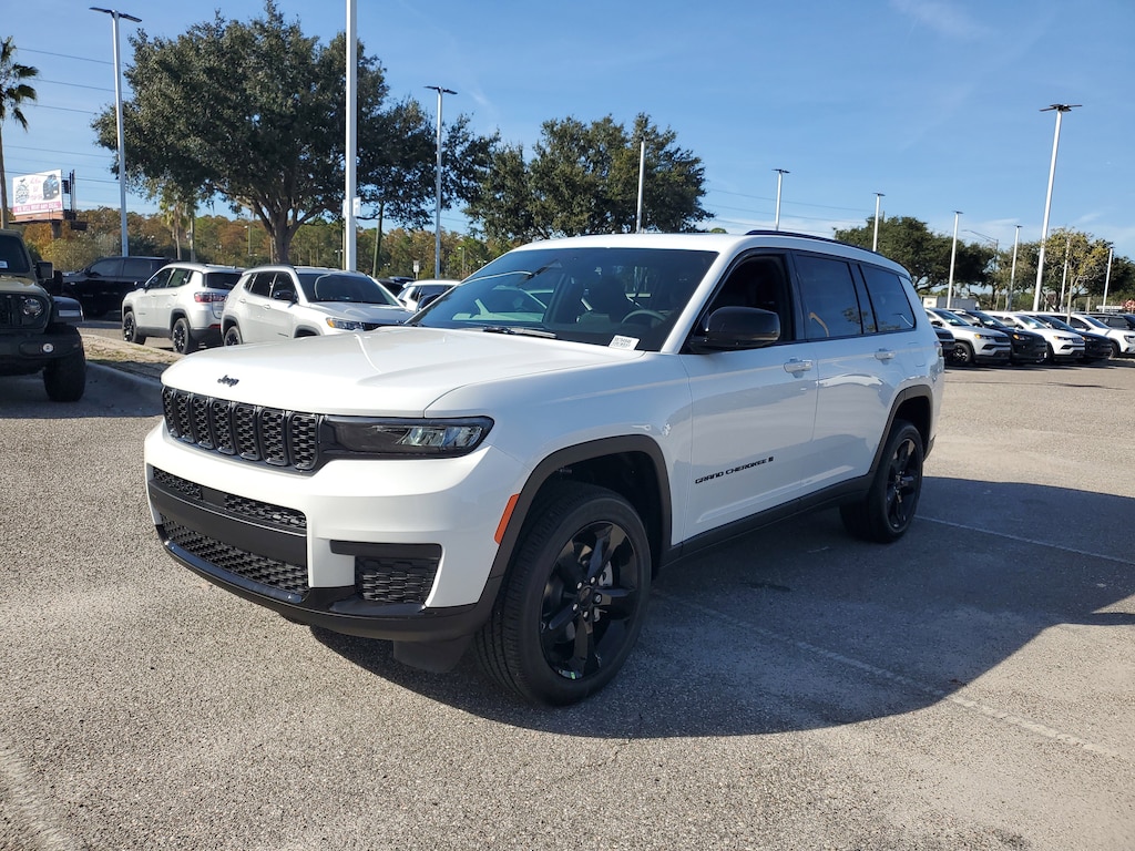 New 2025 Jeep Grand Cherokee L Altitude X Altitude X 4x2