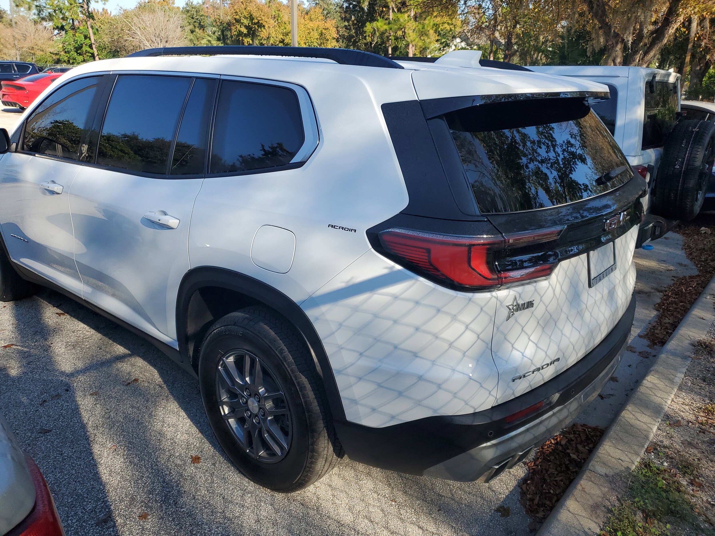 2025 Gmc Acadia Elevation photo 4