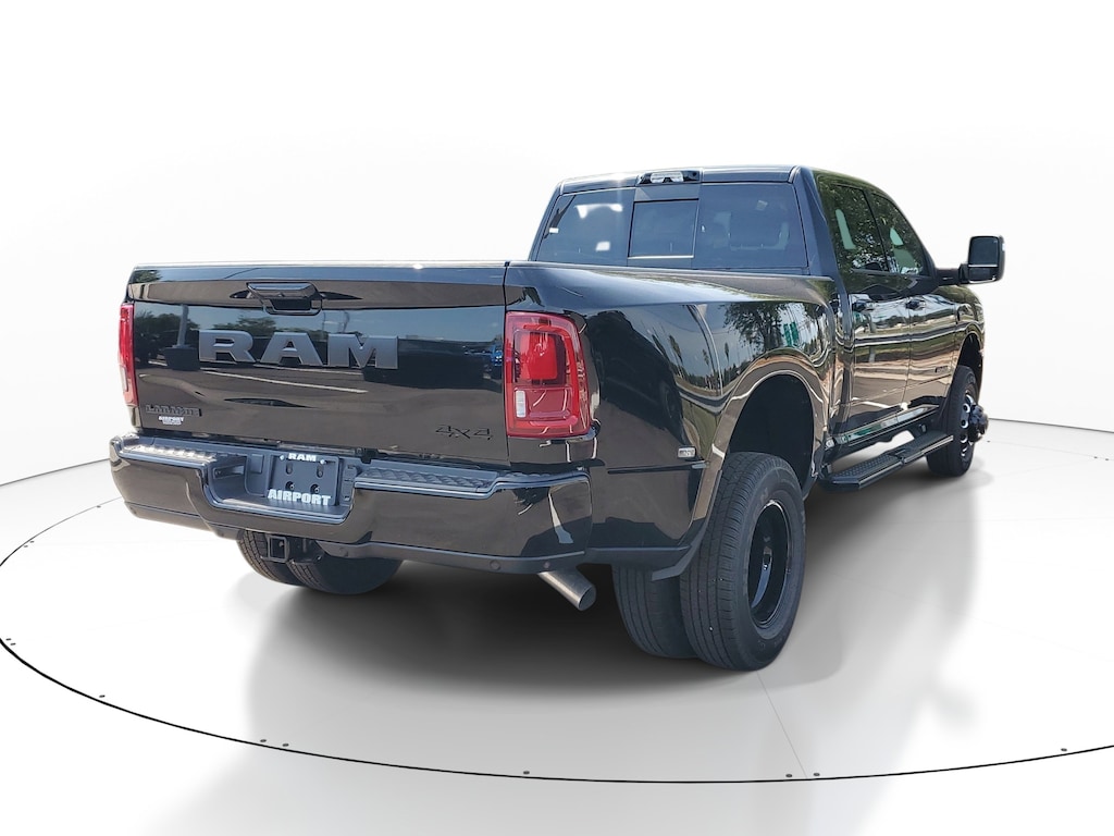 New 2026 Ram 3500 Laramie Laramie 4x4 Crew Cab 8 Box