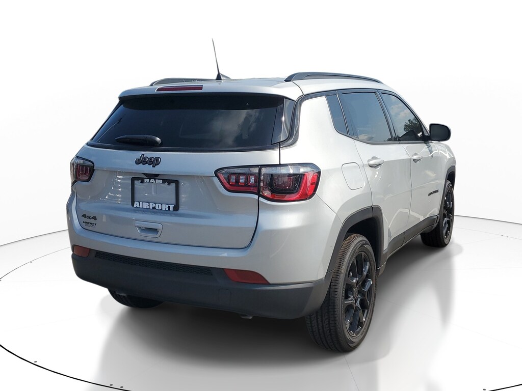 New 2026 Jeep Compass Latitude Altitude Latitude Altitude 4x4