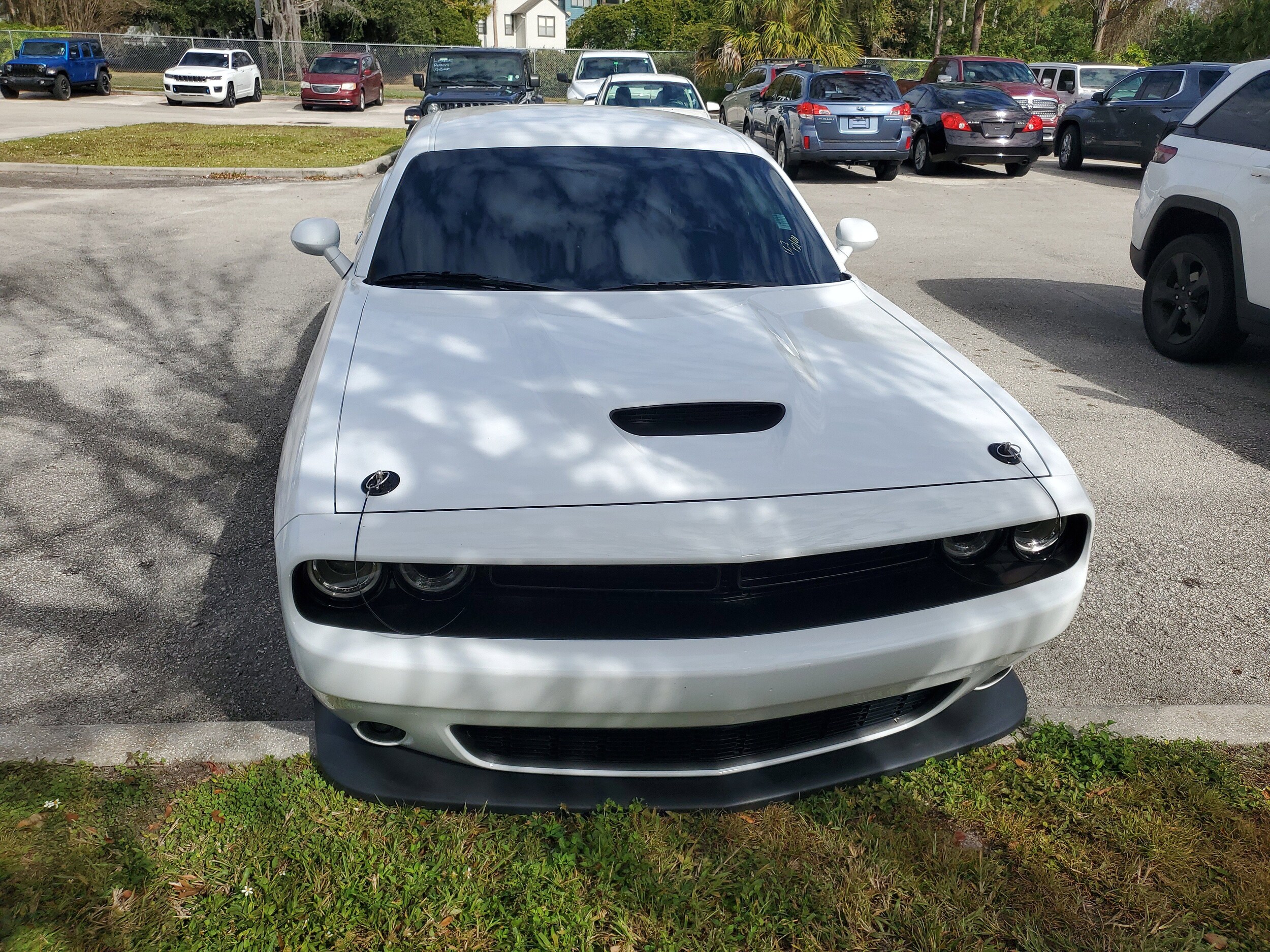 2023 Dodge Challenger R/T photo 2