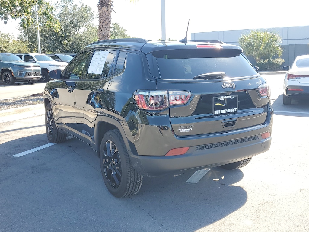 Used 2026 Jeep Compass Latitude SUV