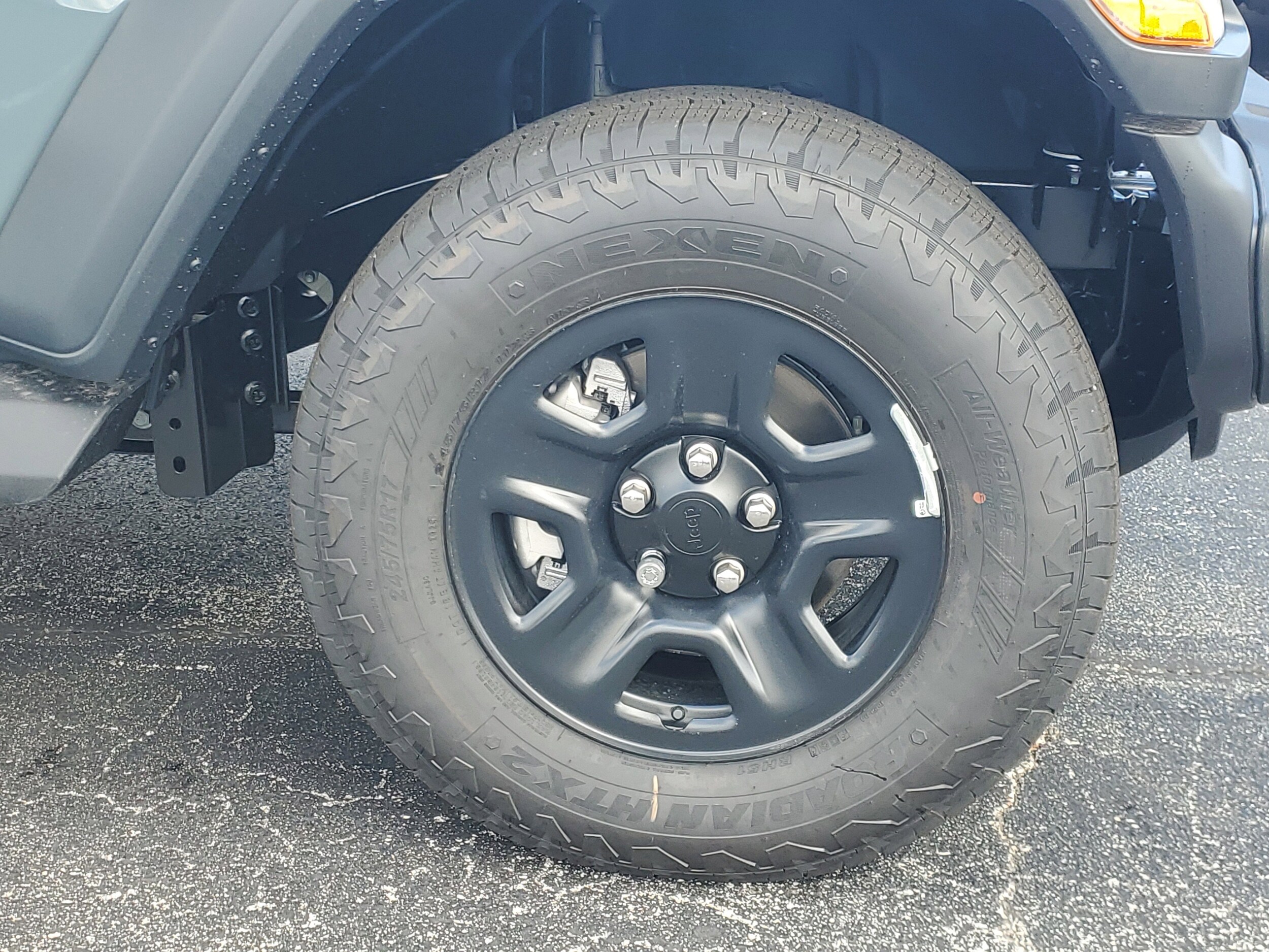 2026 Jeep Wrangler Sport photo 4