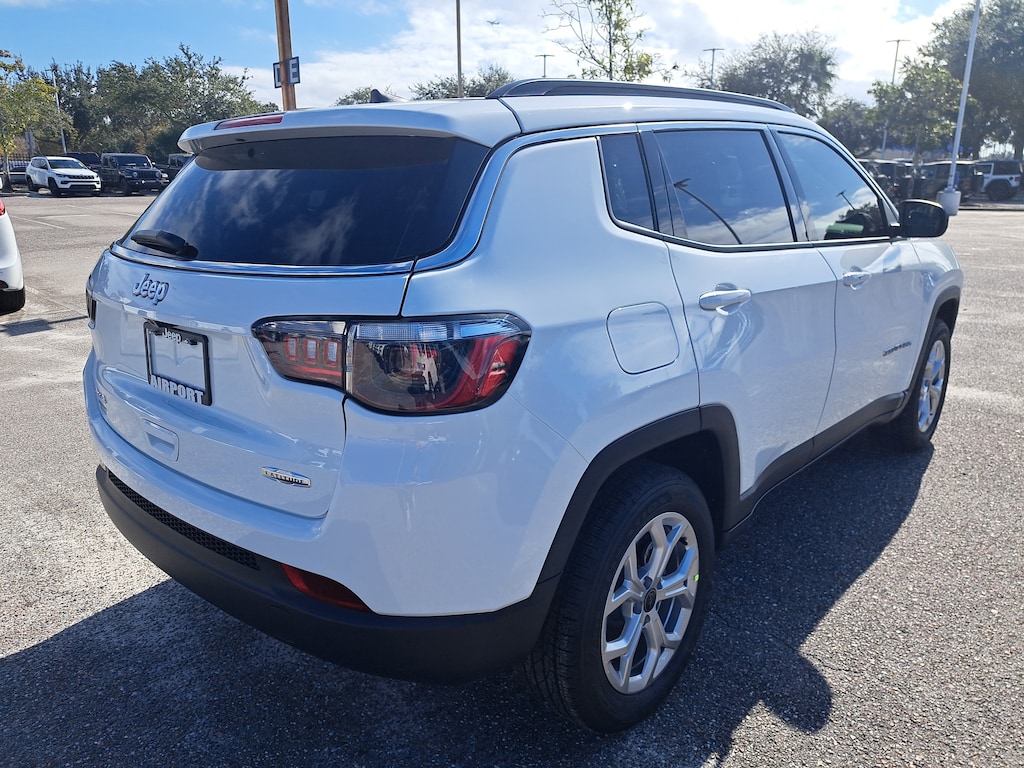 New 2026 Jeep Compass Latitude Latitude 4x4
