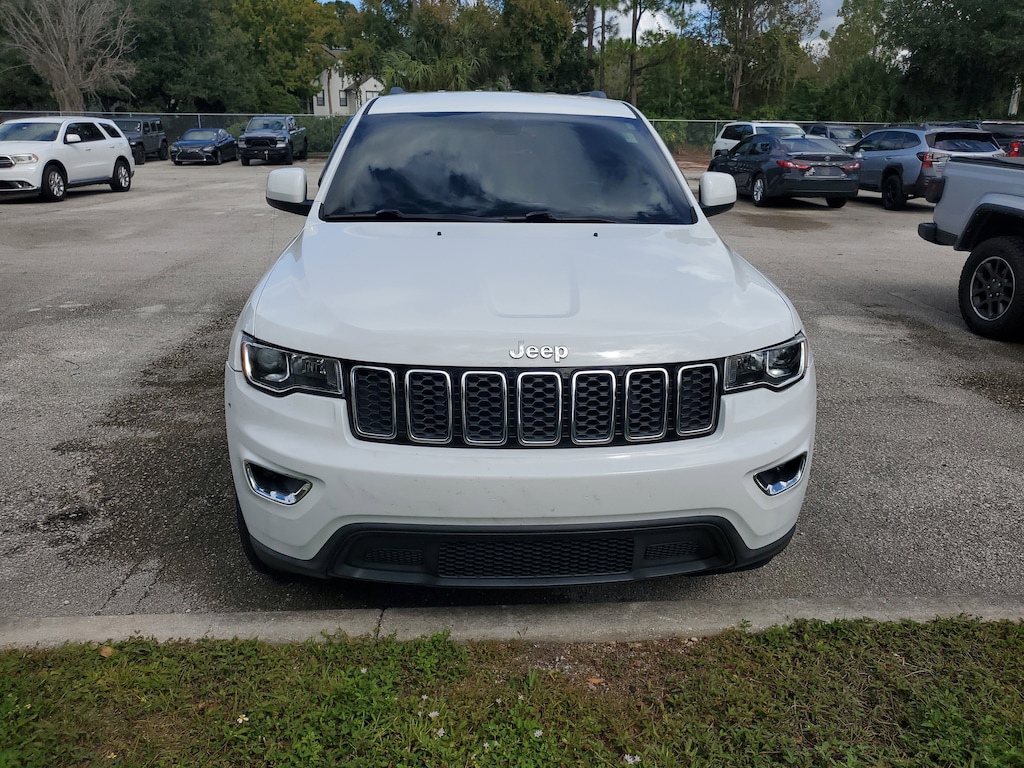 Used 2019 Jeep Grand Cherokee Laredo SUV