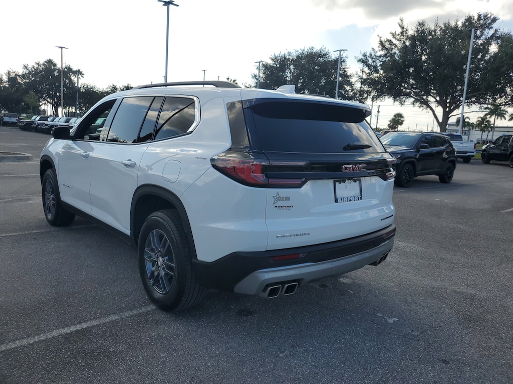 2025 Gmc Acadia Elevation photo 3