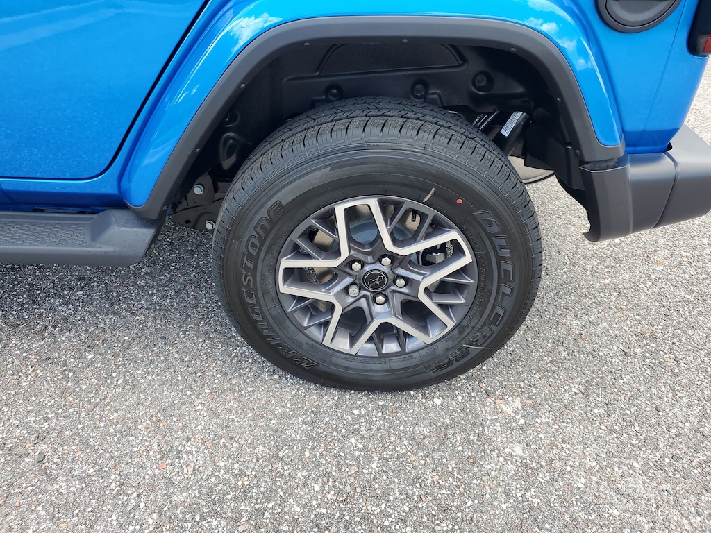 New 2026 Jeep Wrangler Sahara Sahara 4x4