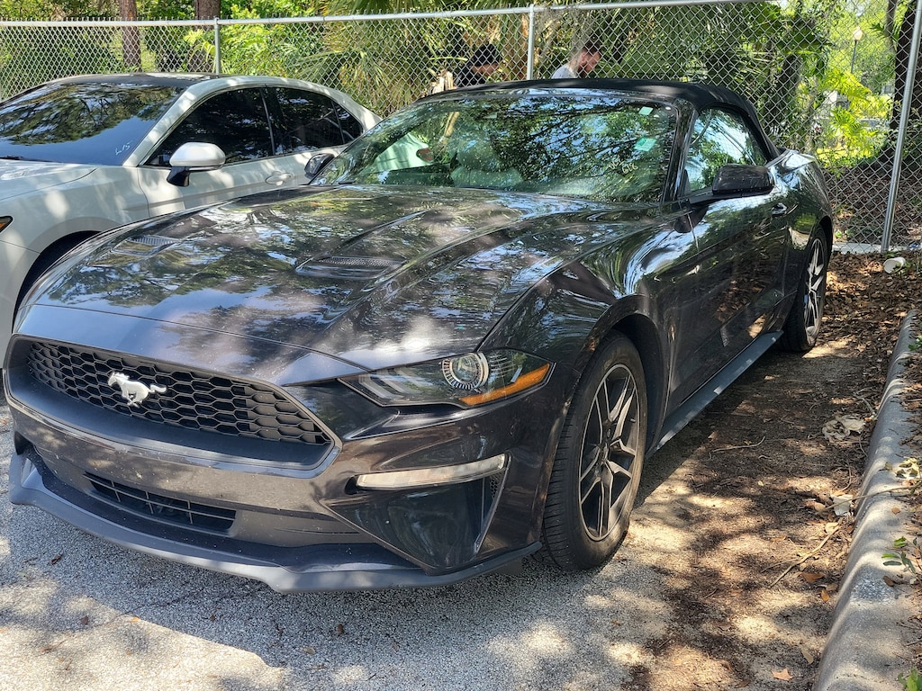 Used 2022 Ford Mustang Convertible