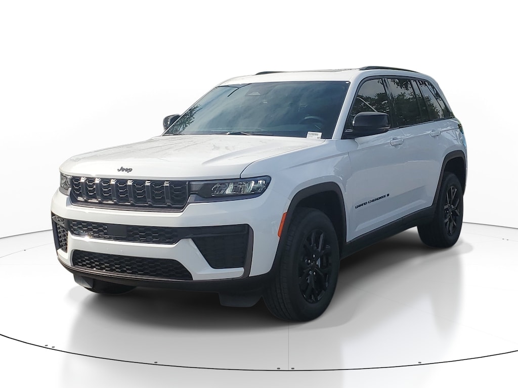 New 2026 Jeep Grand Cherokee Laredo Altitude Laredo Altitude 4x2
