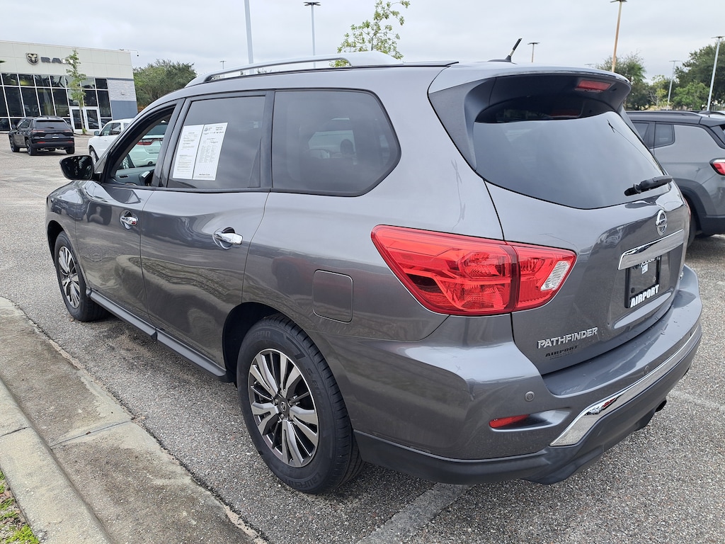 Used 2018 Nissan Pathfinder SV SUV