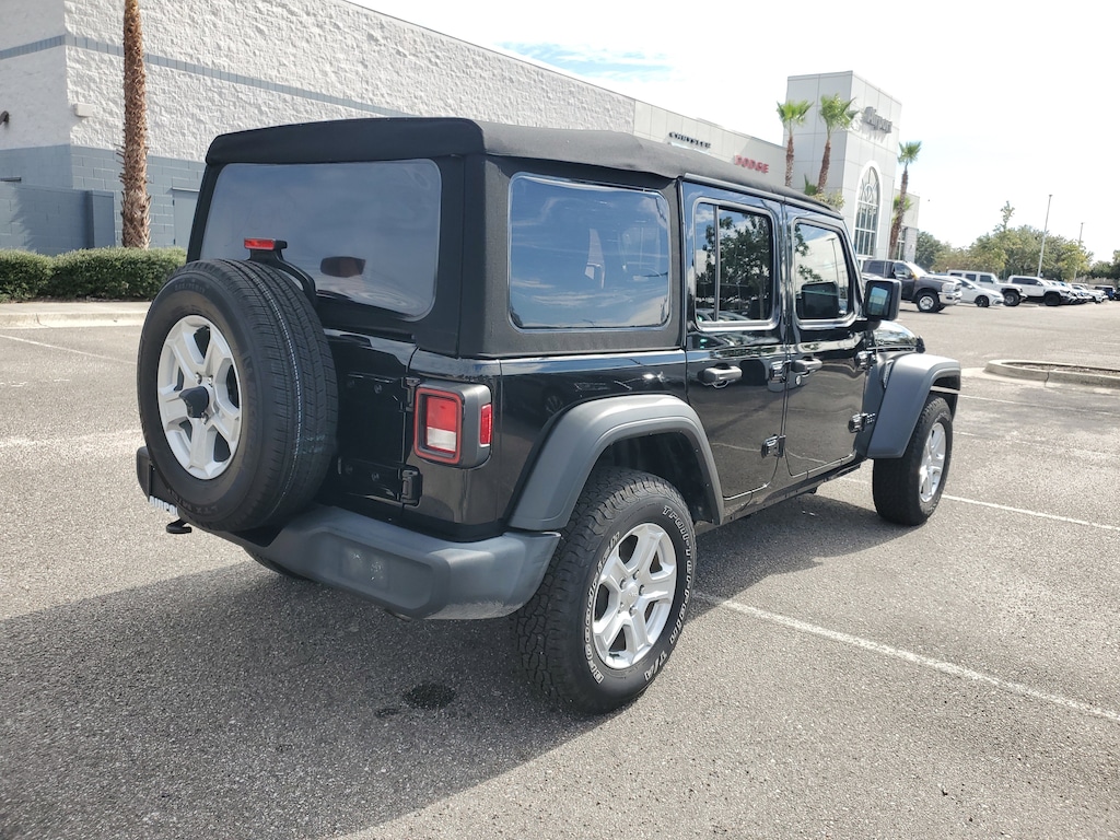 Used 2022 Jeep Wrangler Unlimited Sport SUV