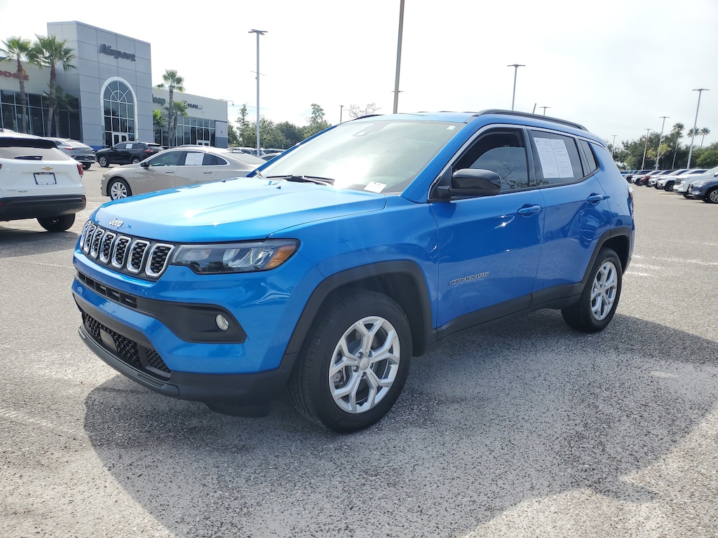Used 2024 Jeep Compass Latitude SUV