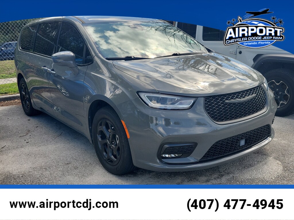 Used 2022 Chrysler Pacifica Hybrid Touring L Van Passenger Van