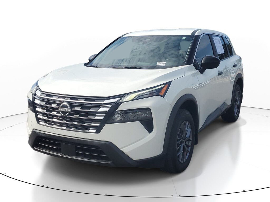 Used 2024 Nissan Rogue S SUV