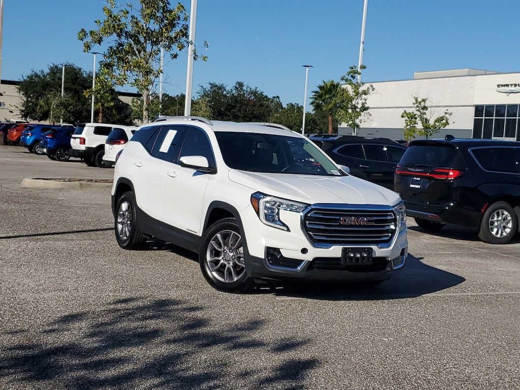 Used 2023 GMC Terrain SLT SUV