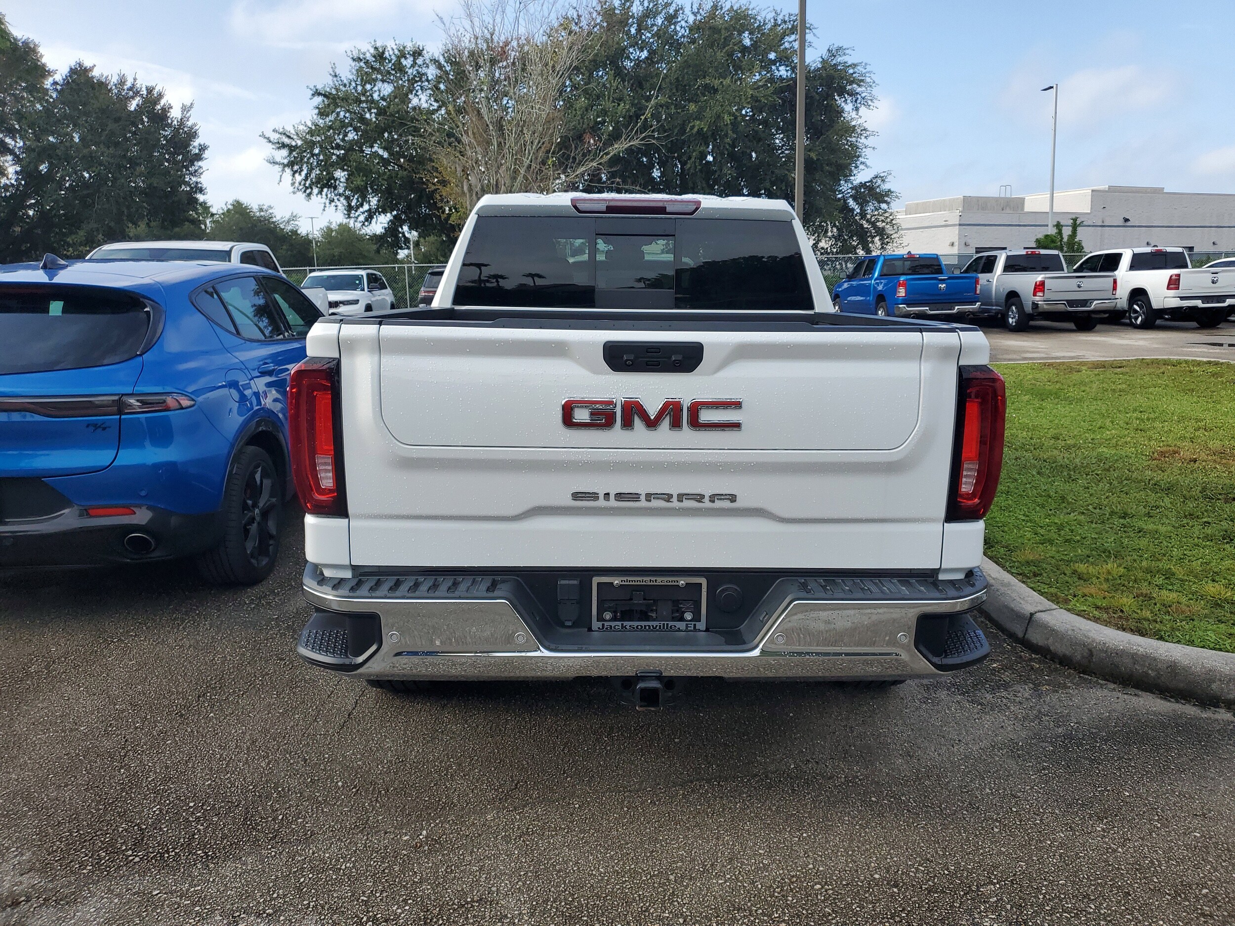 2022 Gmc Sierra 1500 SLT photo 4