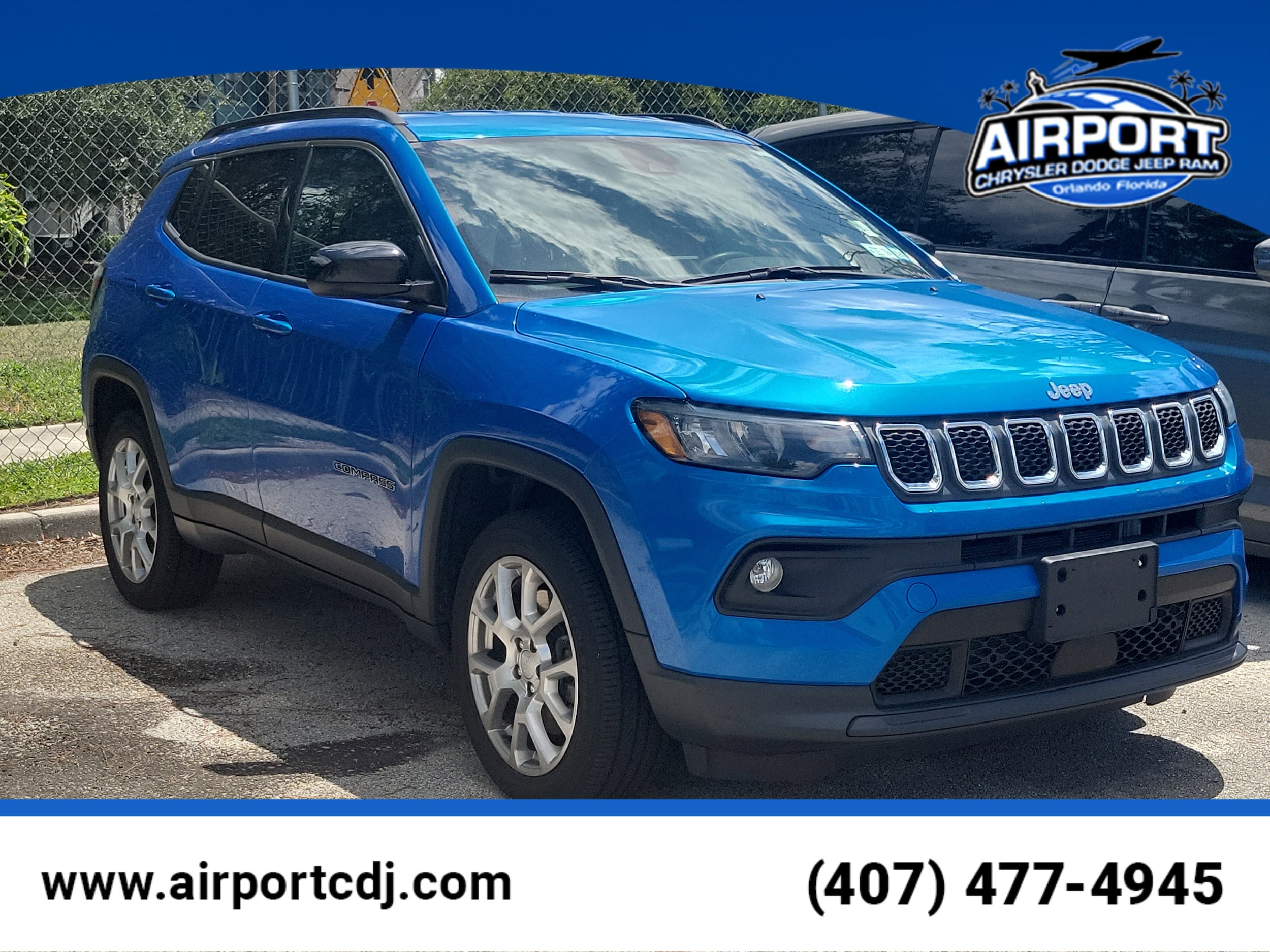 2023 Jeep Compass Latitude Lux 4X4's photo