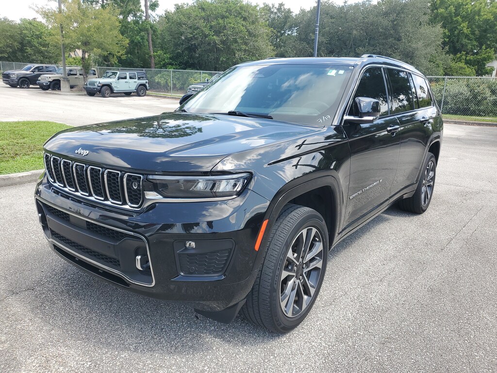 Used 2022 Jeep New Grand Cherokee Overland SUV