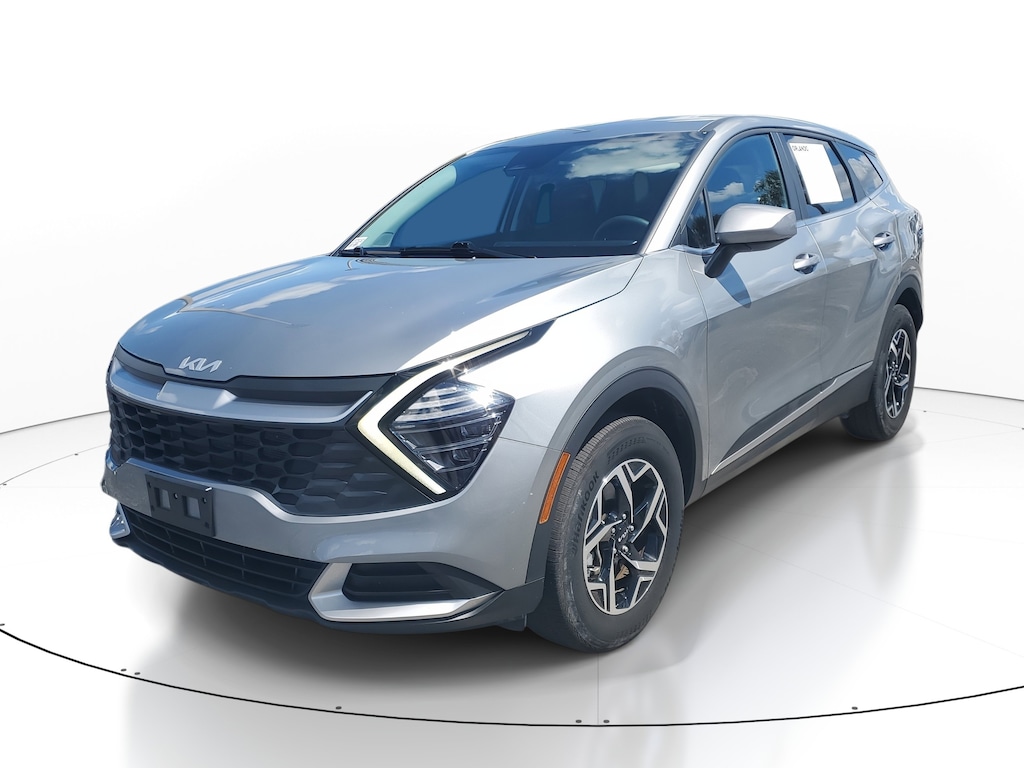 Used 2024 Kia Sportage LX SUV