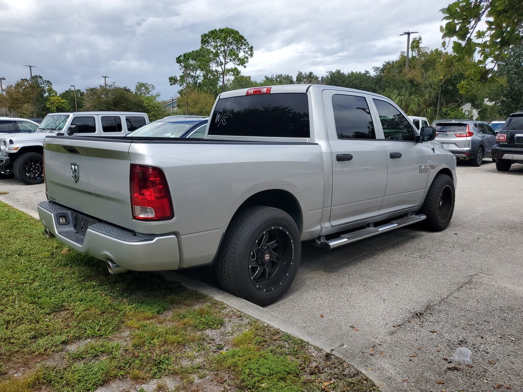 2014 Ram 1500 Tradesman Express photo 2