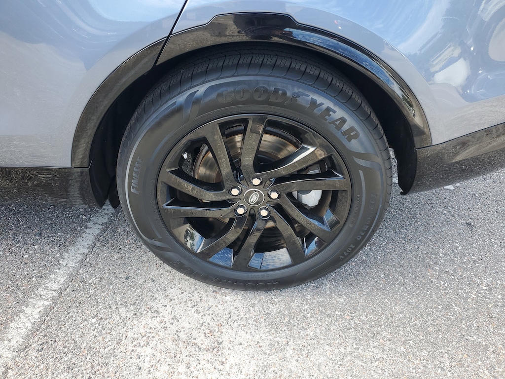 Used 2020 Land Rover Discovery HSE SUV