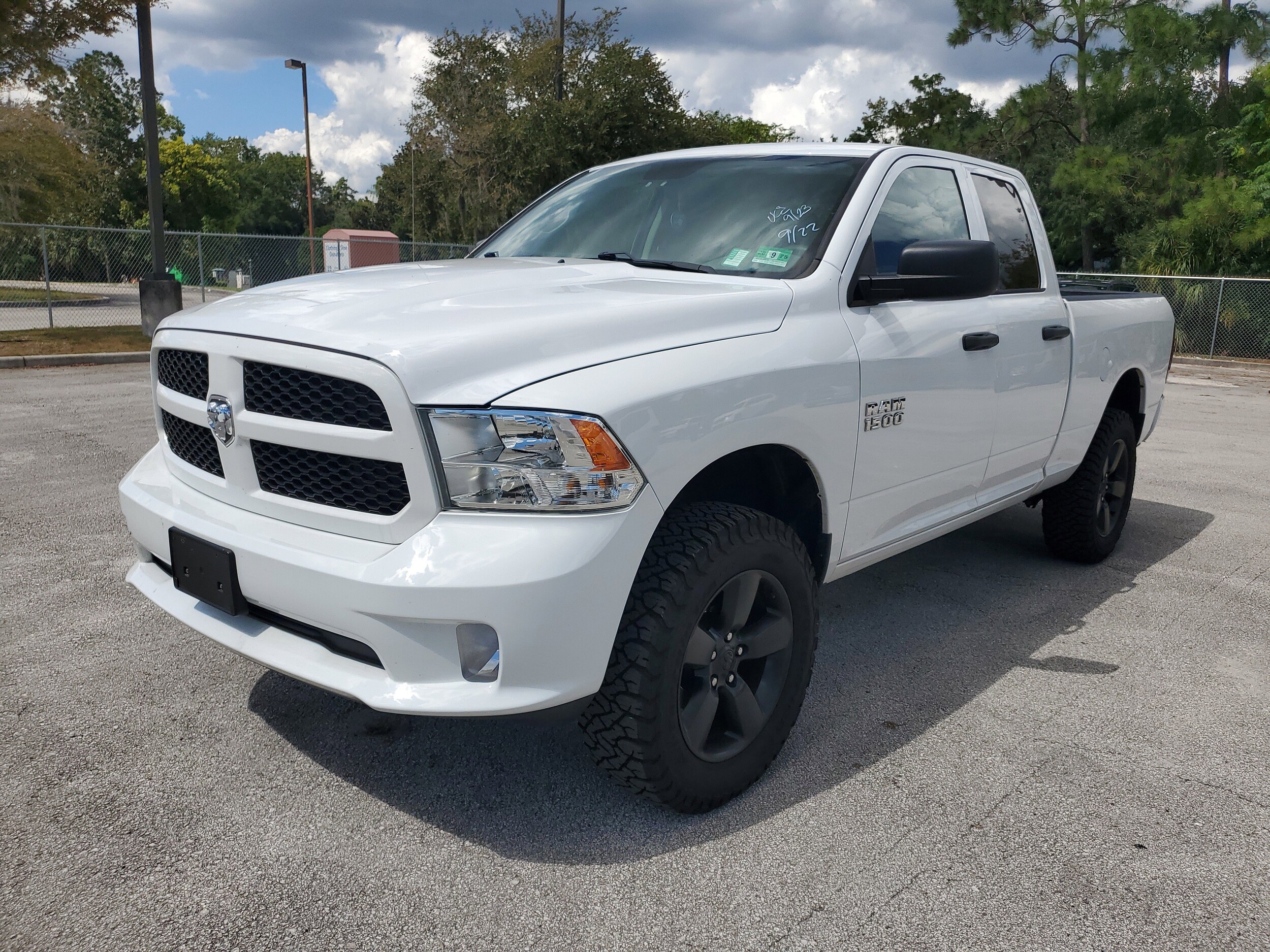 2018 Ram 1500 Express photo 3