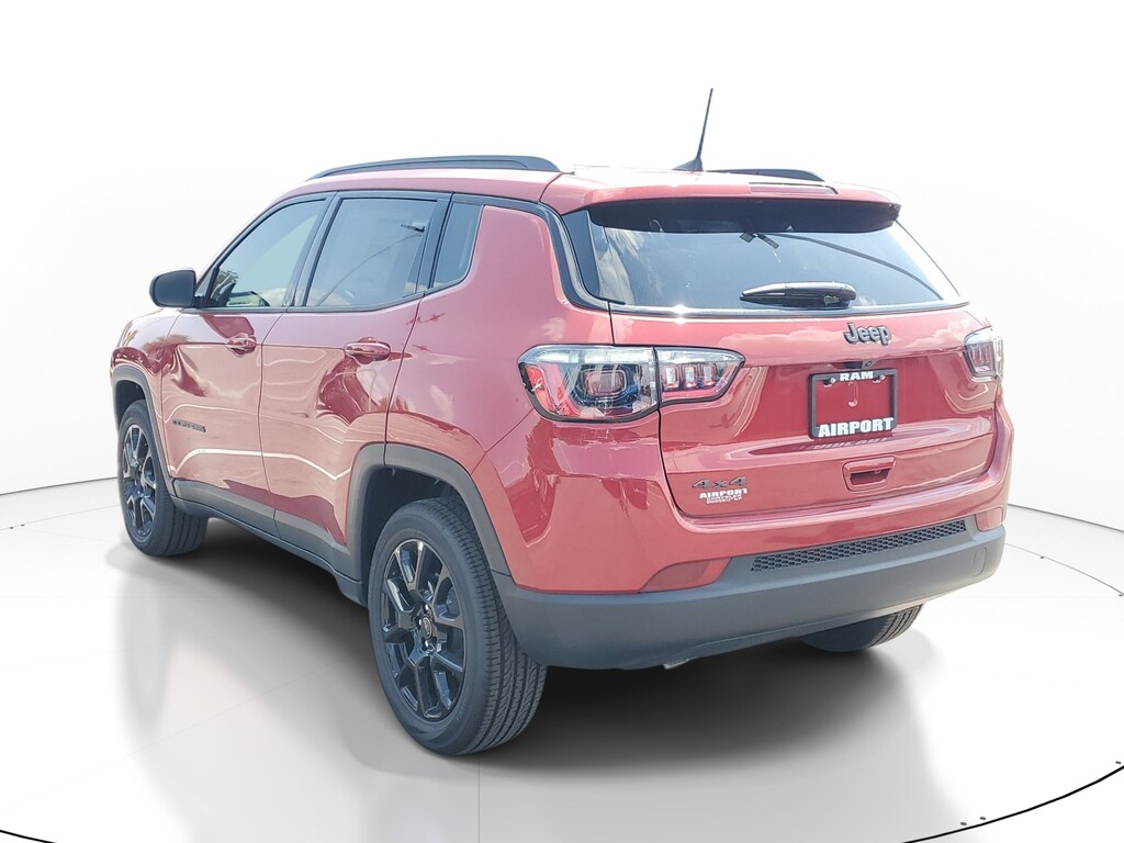 New 2026 Jeep Compass Latitude Altitude Latitude Altitude 4x4