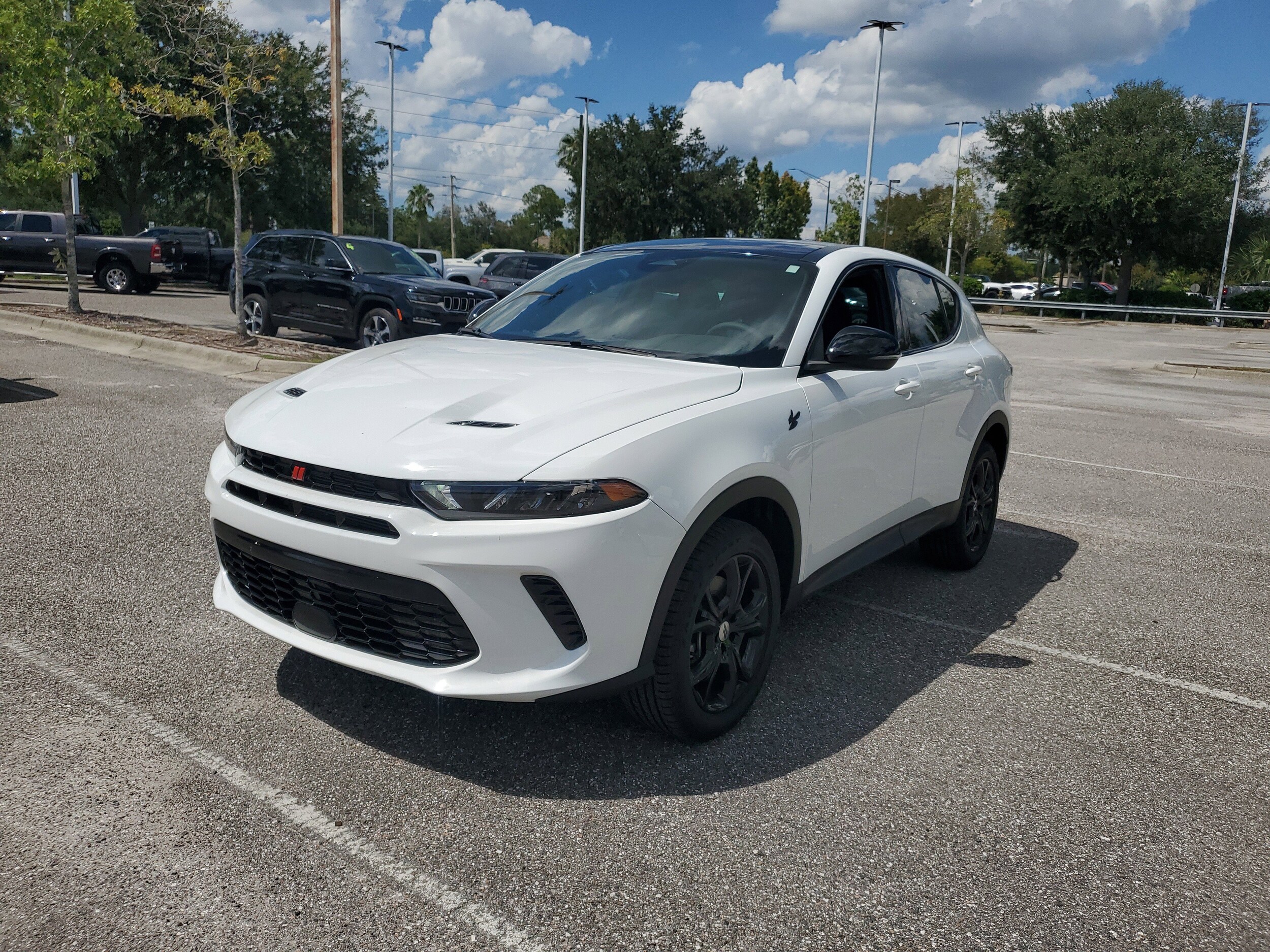 2024 Dodge Hornet GT Plus photo 2