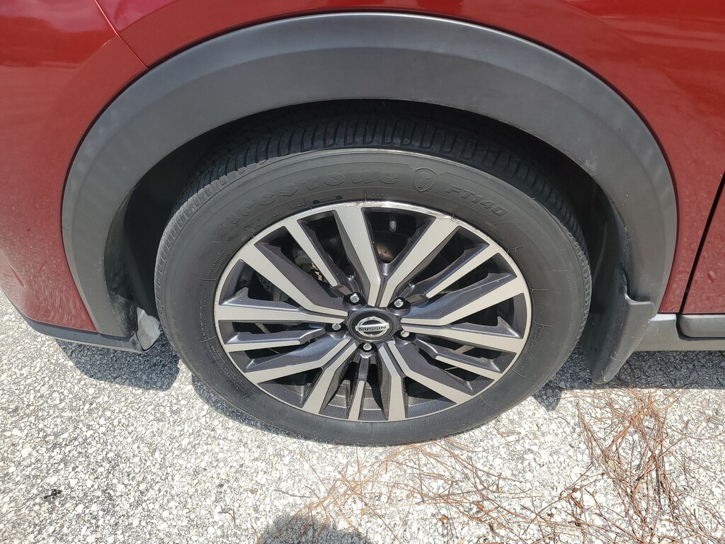 Used 2021 Nissan Kicks SV SV FWD