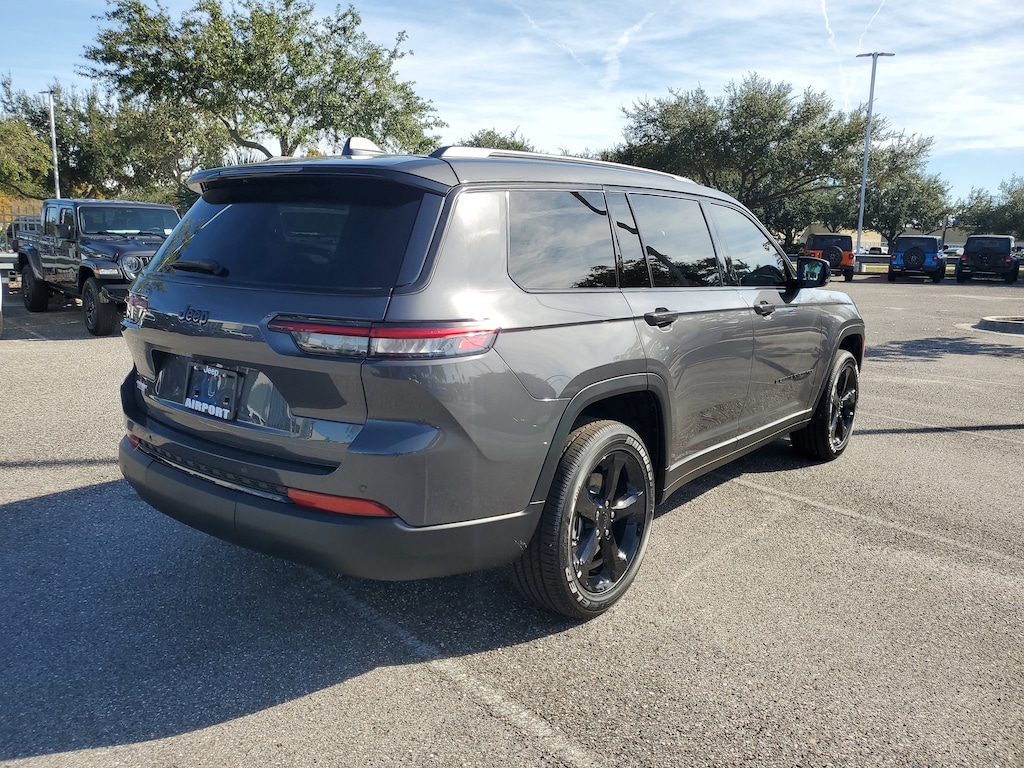 New 2025 Jeep Grand Cherokee L Altitude X Altitude X 4x2