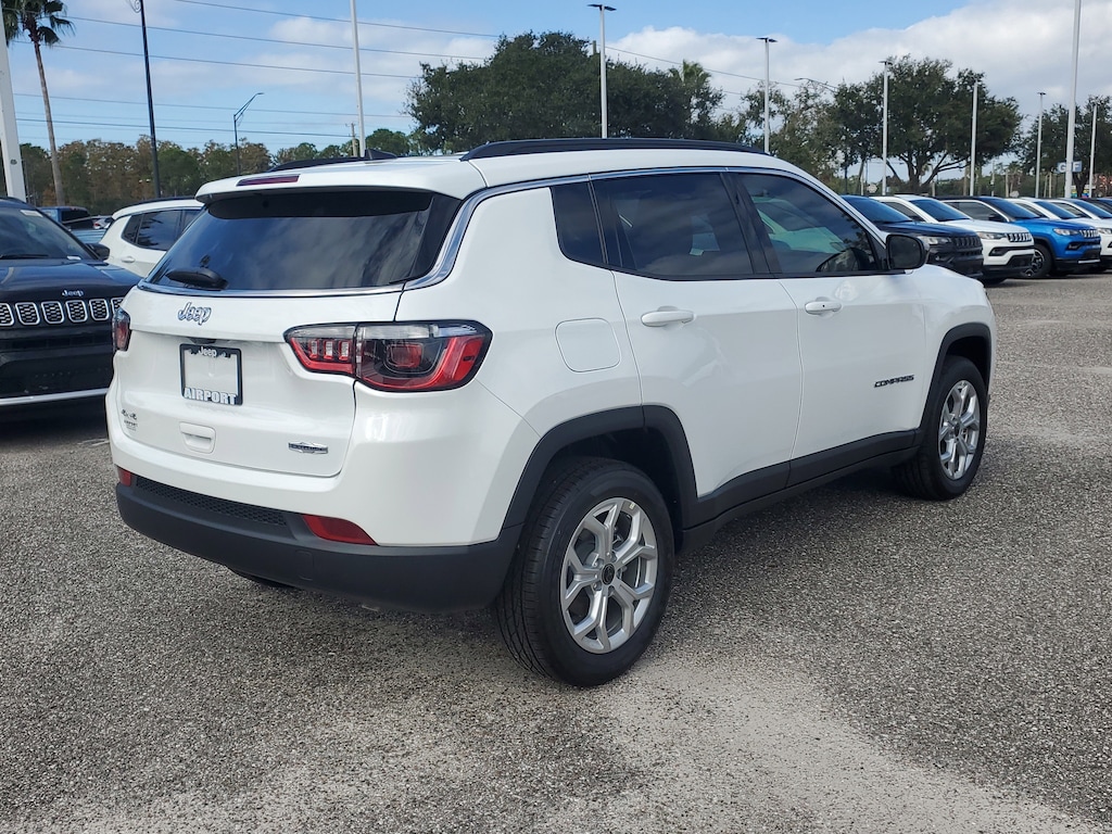 New 2026 Jeep Compass Latitude Latitude 4x4