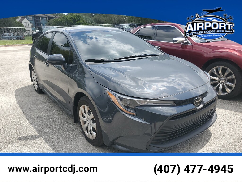 Used 2025 Toyota Corolla LE Sedan