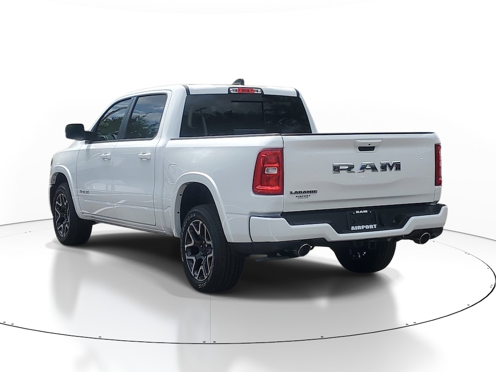 New 2026 Ram 1500 Laramie Laramie 4x2 Crew Cab 57 Box