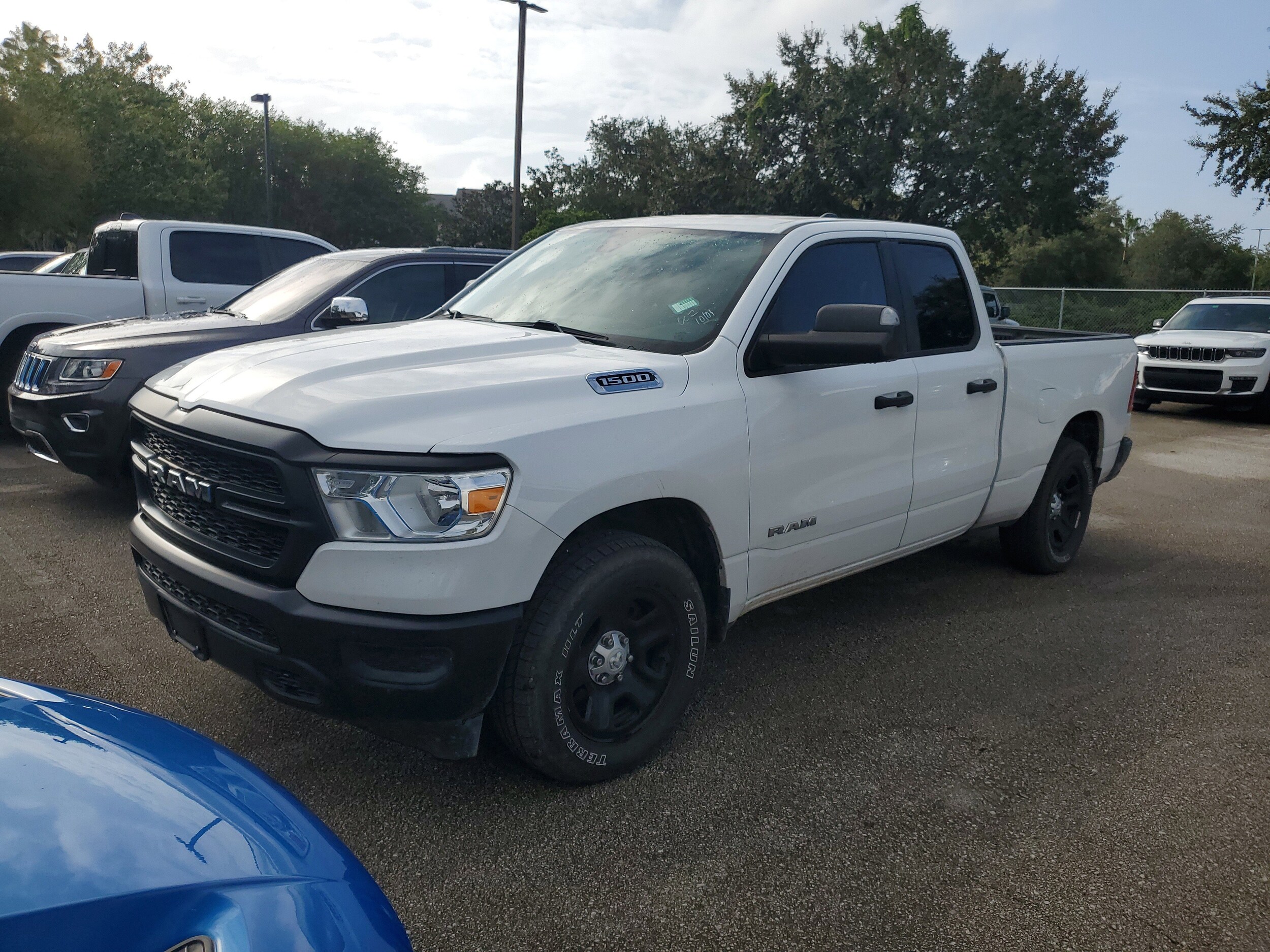 2020 Ram 1500 Tradesman photo 2