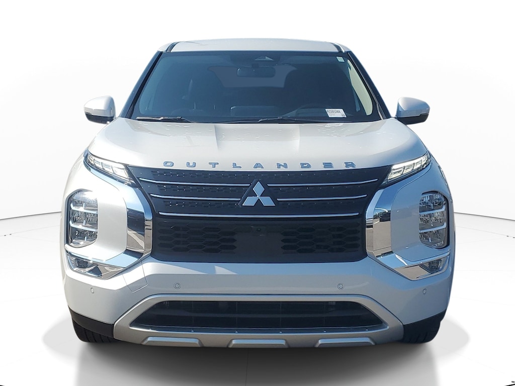Used 2024 Mitsubishi Outlander SE SUV