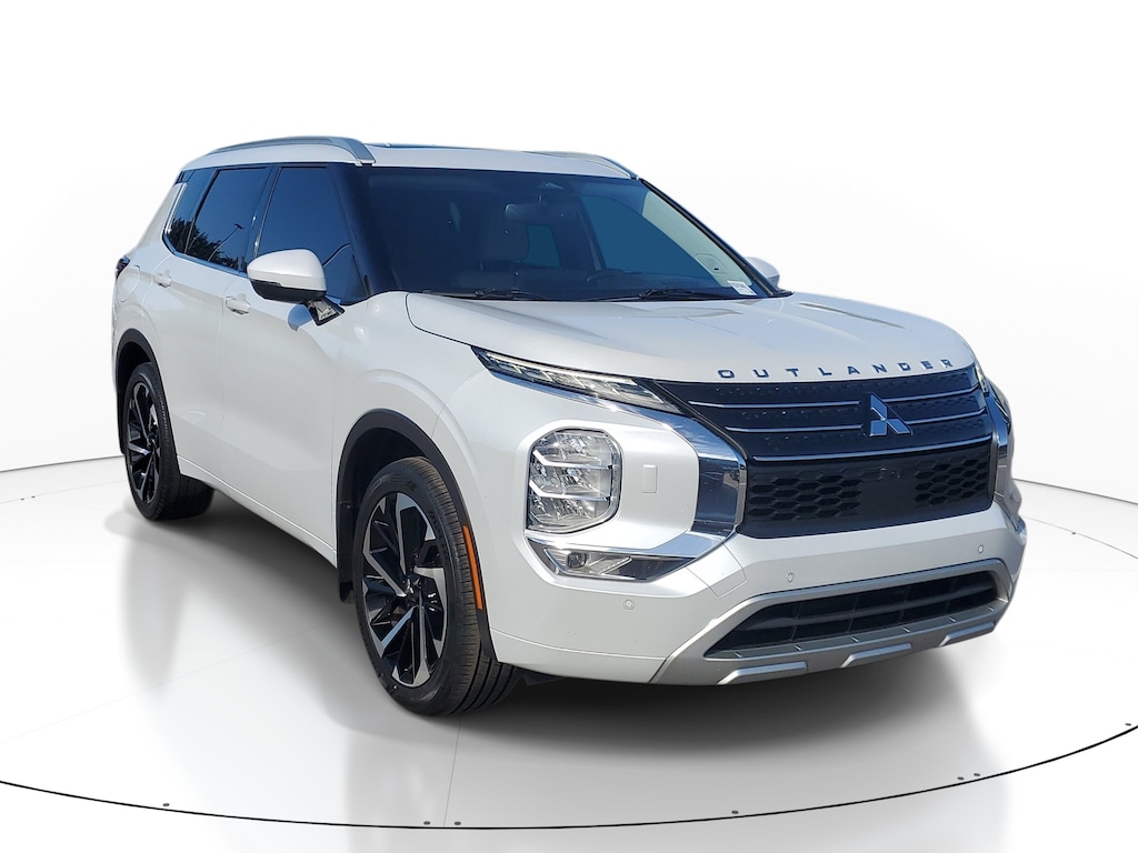 Used 2023 Mitsubishi Outlander SEL SUV