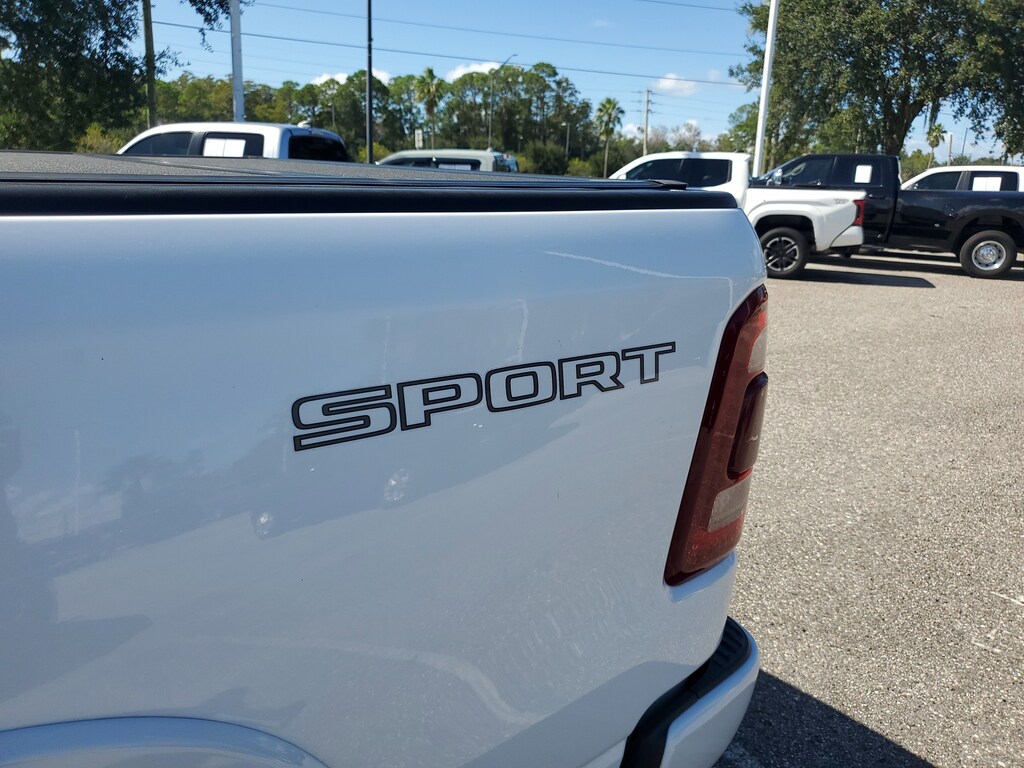 2022 Ram 1500 Laramie photo 4