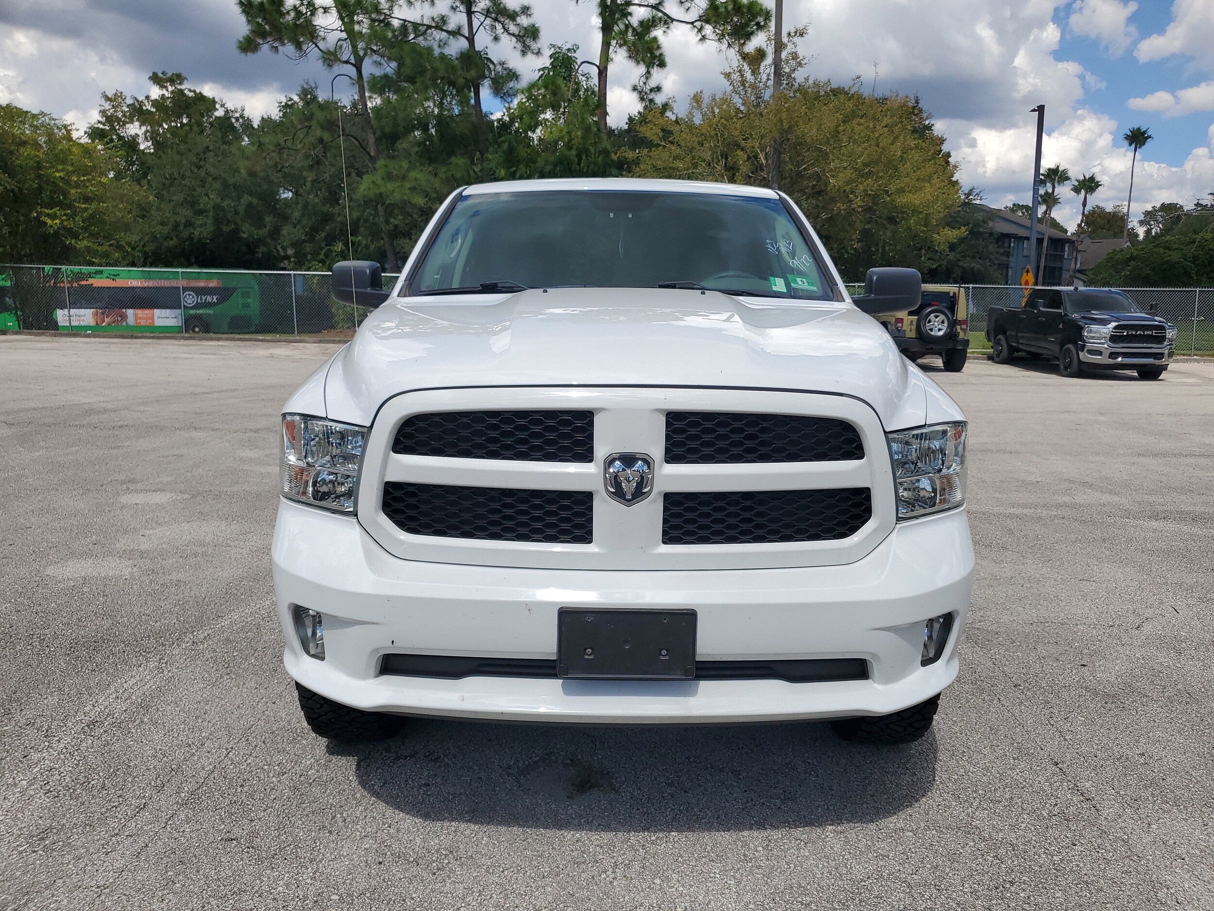 2018 Ram 1500 Express photo 2