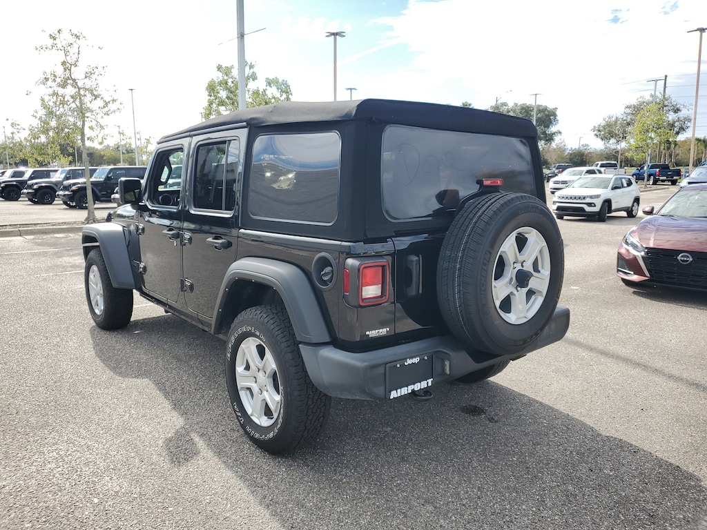Used 2022 Jeep Wrangler Unlimited Sport SUV