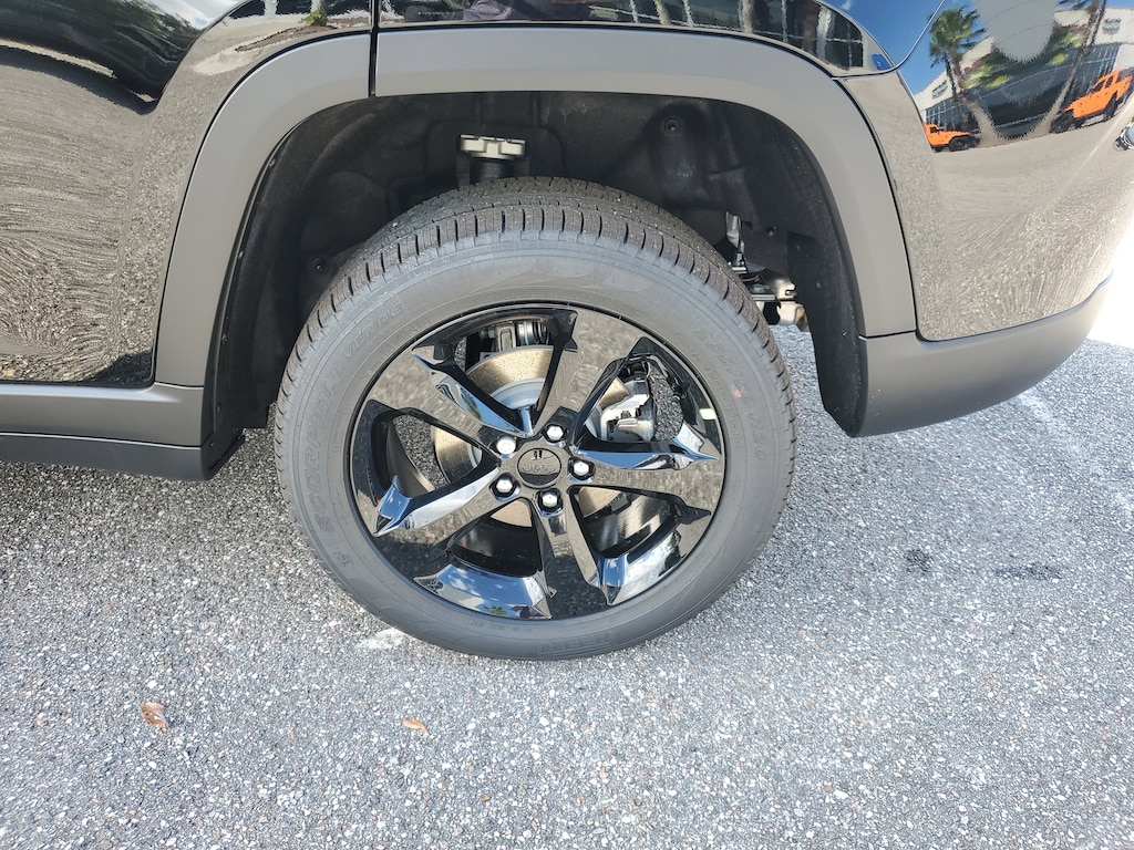 New 2025 Jeep Grand Cherokee Limited Limited 4x2