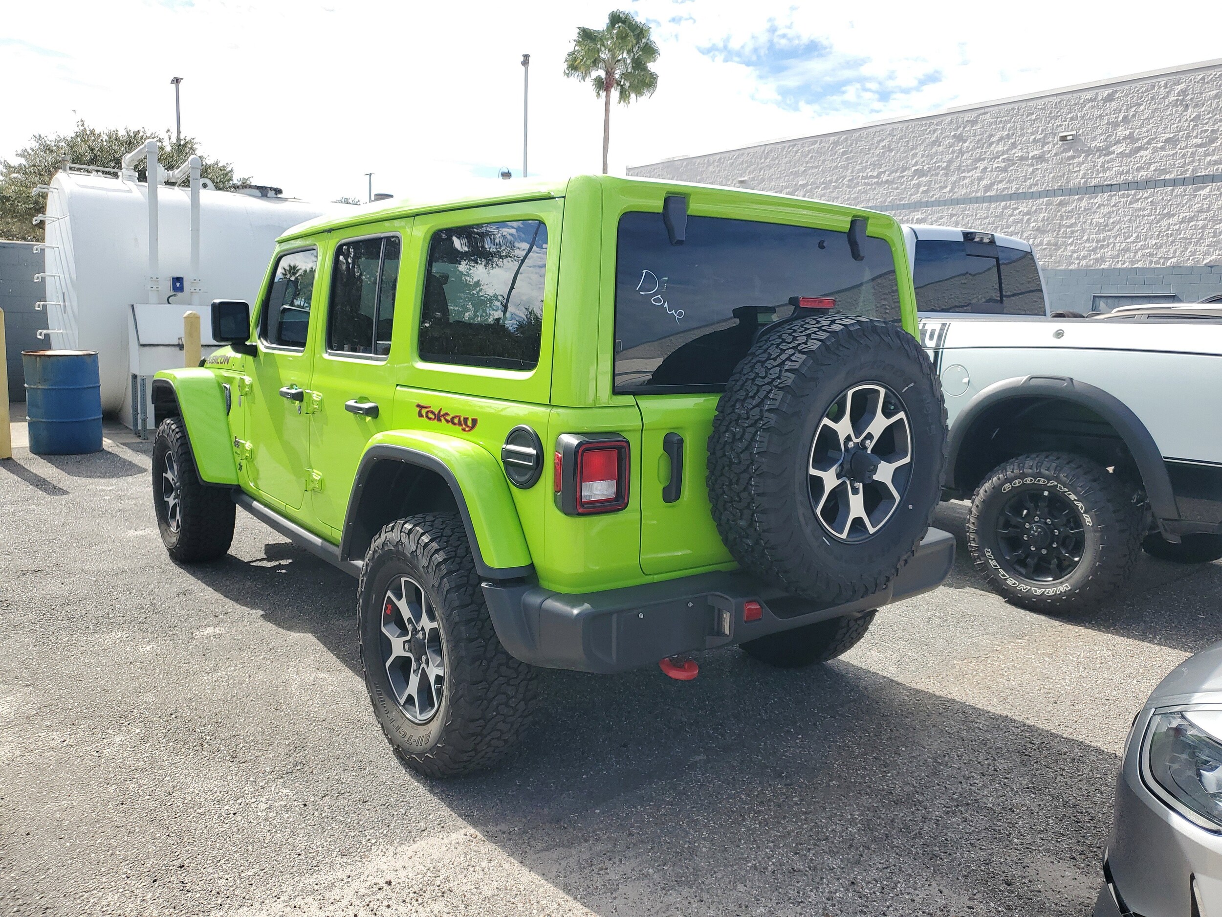 2021 Jeep Wrangler Unlimited Rubicon photo 2