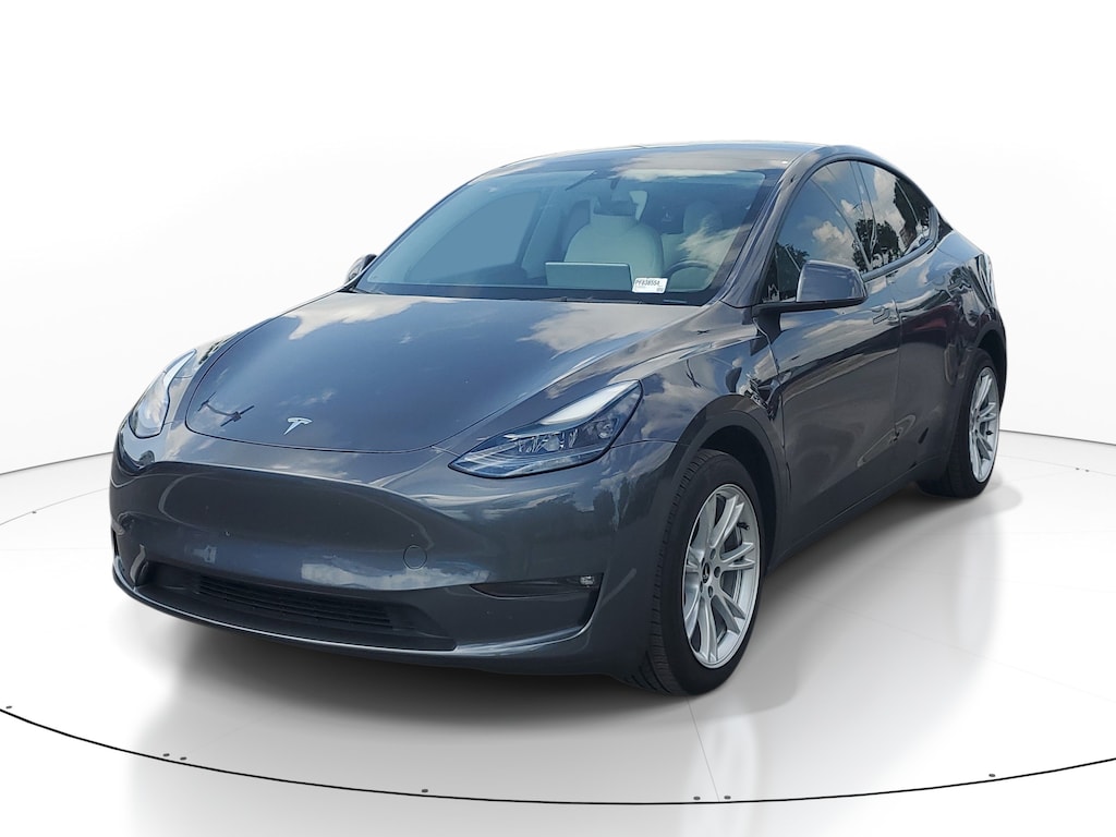 Used 2023 Tesla Model Y Long Range SUV