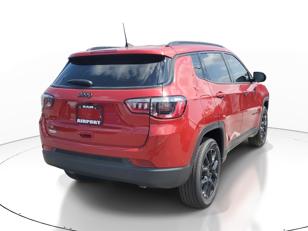 New 2026 Jeep Compass Latitude Altitude Latitude Altitude 4x4