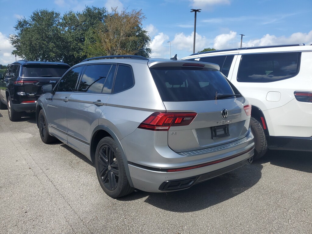 Used 2022 Volkswagen Tiguan 2.0T SE R-Line Black SUV