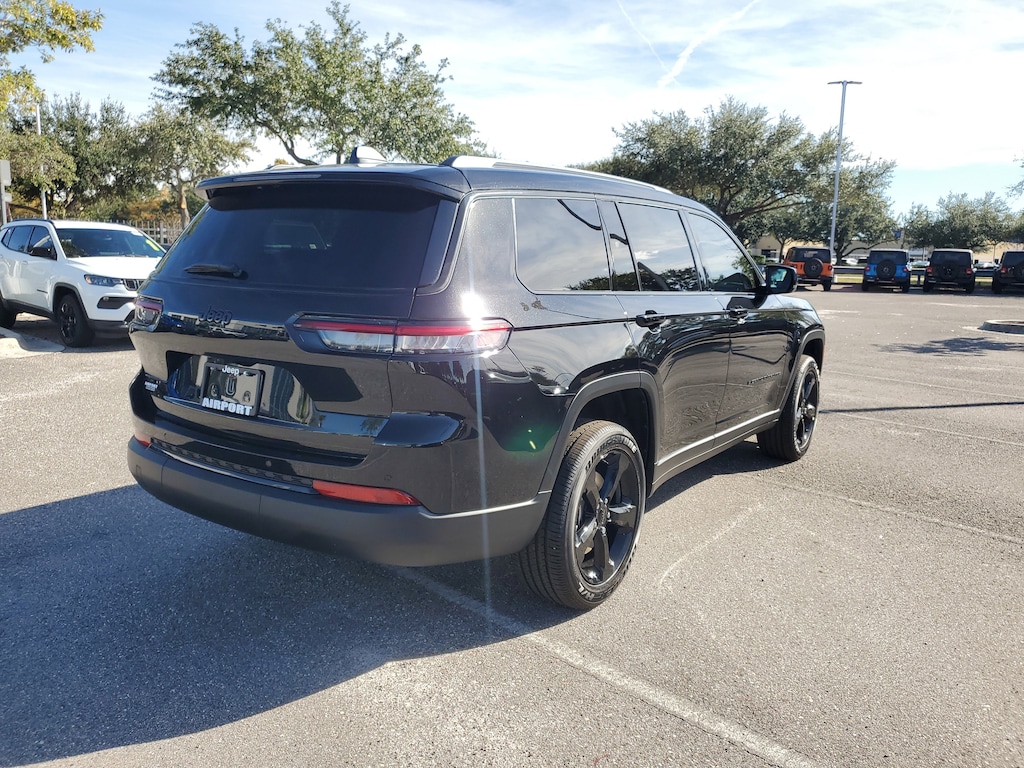 New 2025 Jeep Grand Cherokee L Altitude X Altitude X 4x2