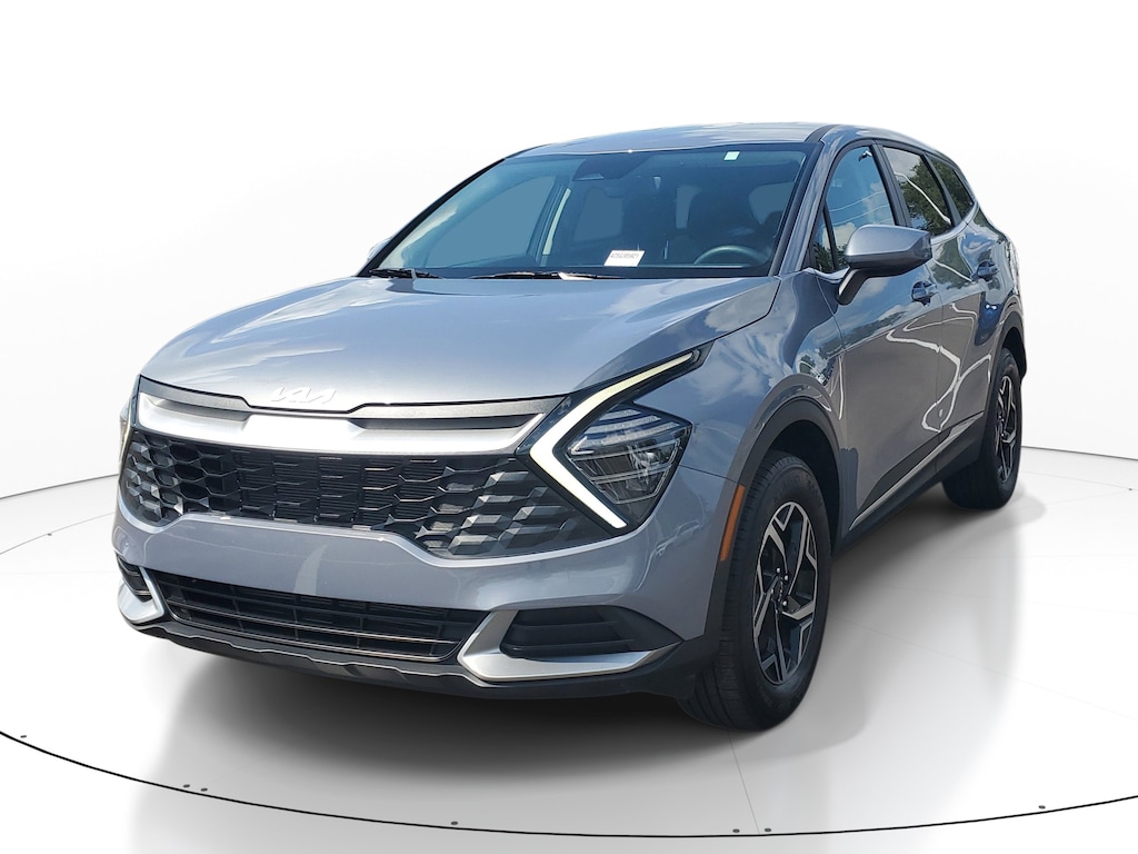 Used 2025 Kia Sportage LX SUV